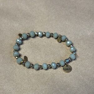 Ermish Elegant Jade-like Beaded Bracelet with Gold Accents
